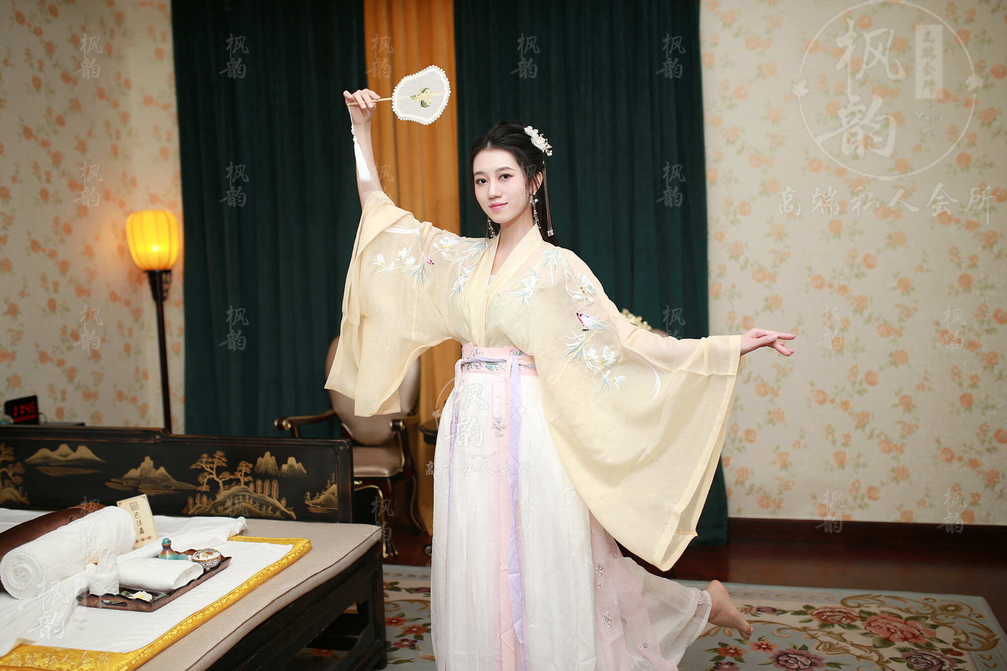 上个月去红星路知名桑拿水汇，店家服务