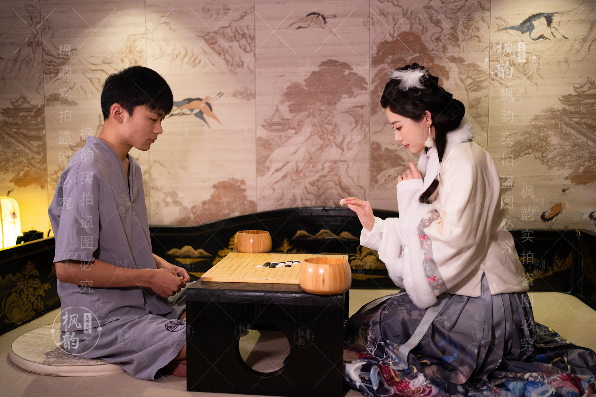 来到光华村高档的足疗会馆，体验一次舒