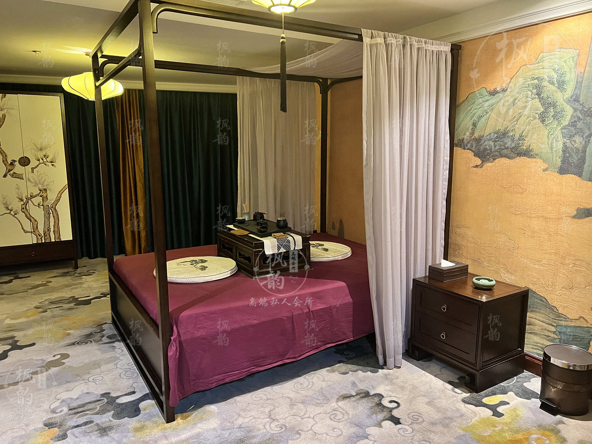 体验成都政府北路豪华按摩足疗店，推荐